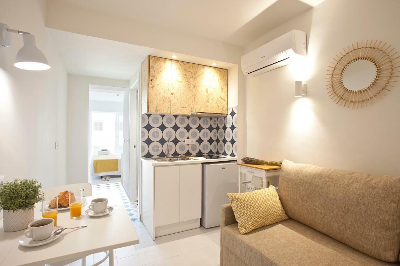 Bj Cala Morlanda Estudios (Adults Only) S'Illot  Exteriör bild