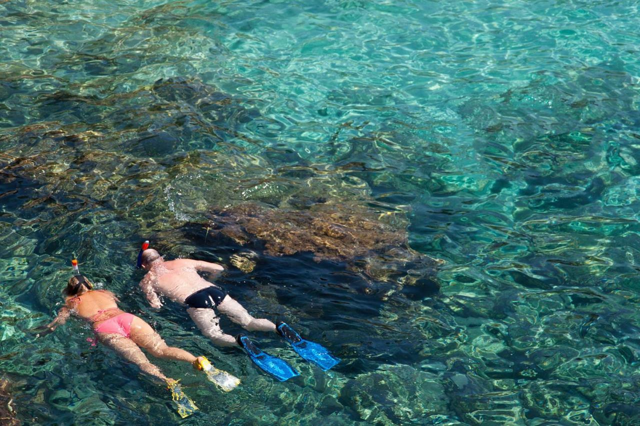 Bj Cala Morlanda Estudios (Adults Only) S'Illot  Exteriör bild